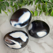 Load image into Gallery viewer, Orca Agate Palm Stone