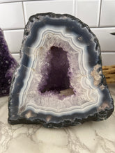 Load image into Gallery viewer, Amethyst Agate Geode