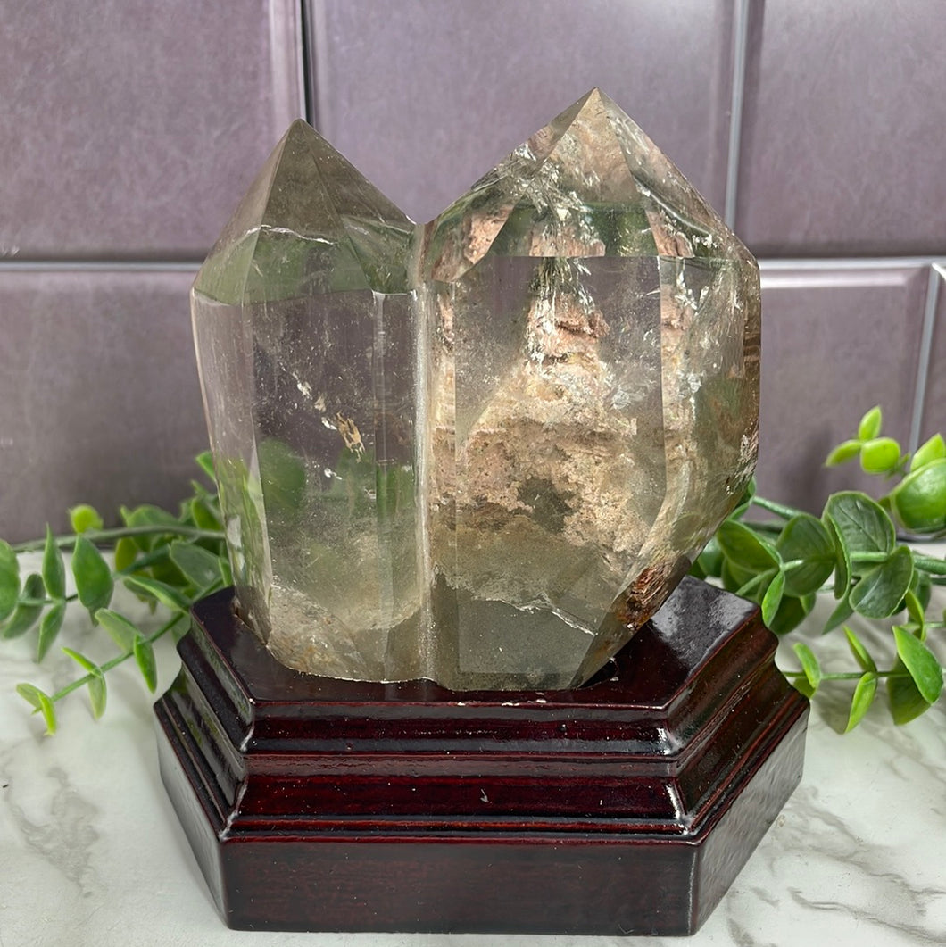 Garden Quartz Twin Tower
