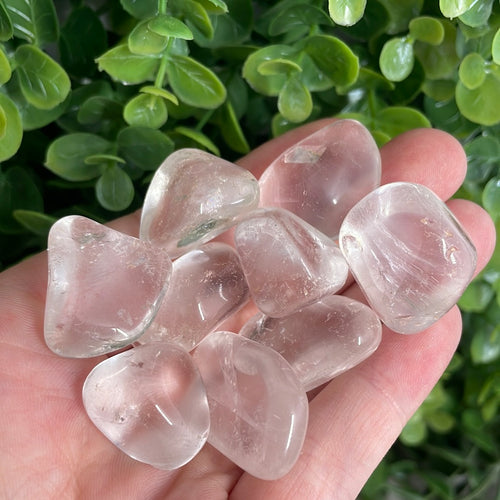 Clear Quartz Tumbled Stone (1)