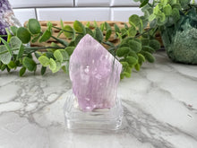 Load image into Gallery viewer, Kunzite