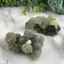 Load image into Gallery viewer, Raw Prehnite with Epidote