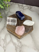 Load image into Gallery viewer, Cancer Zodiac Crystal Kit