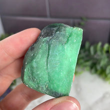 Load image into Gallery viewer, Variscite Raw Piece